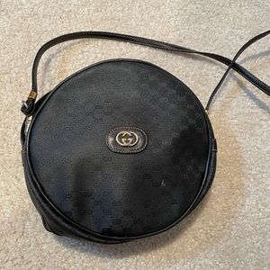 Vintage round Gucci cross body